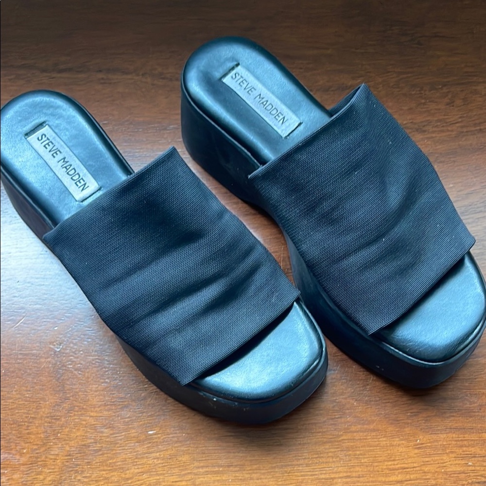 Steve Madden Black Women's Platform Slides